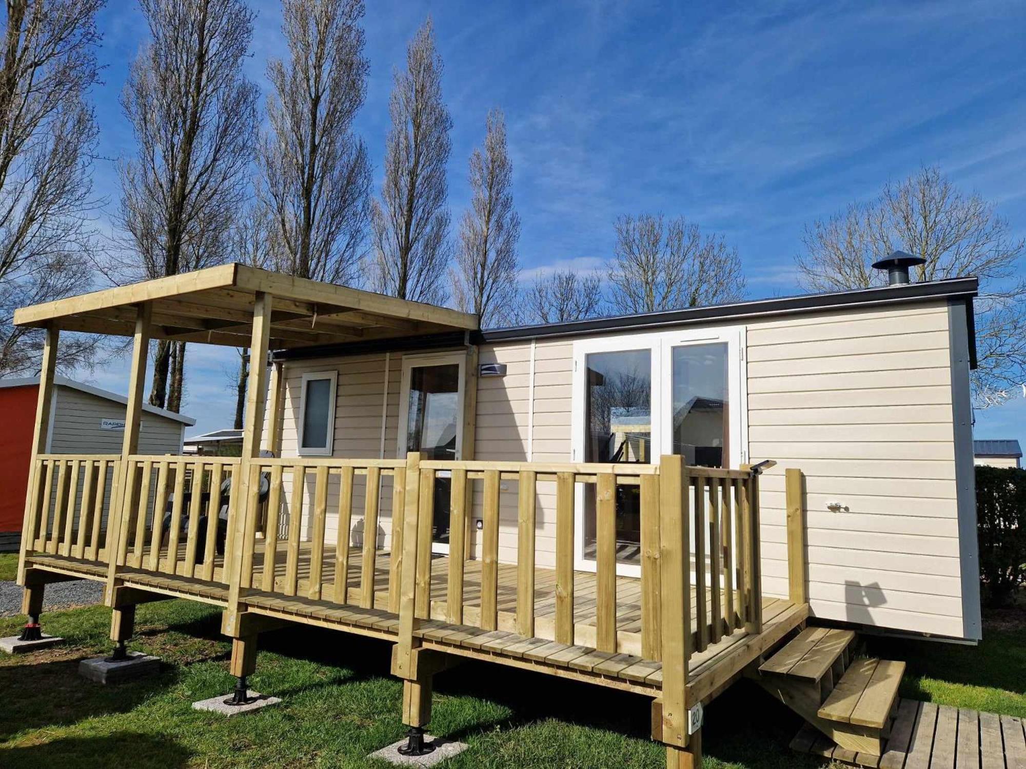 Camping Le Clos De Balleroy Exterior photo