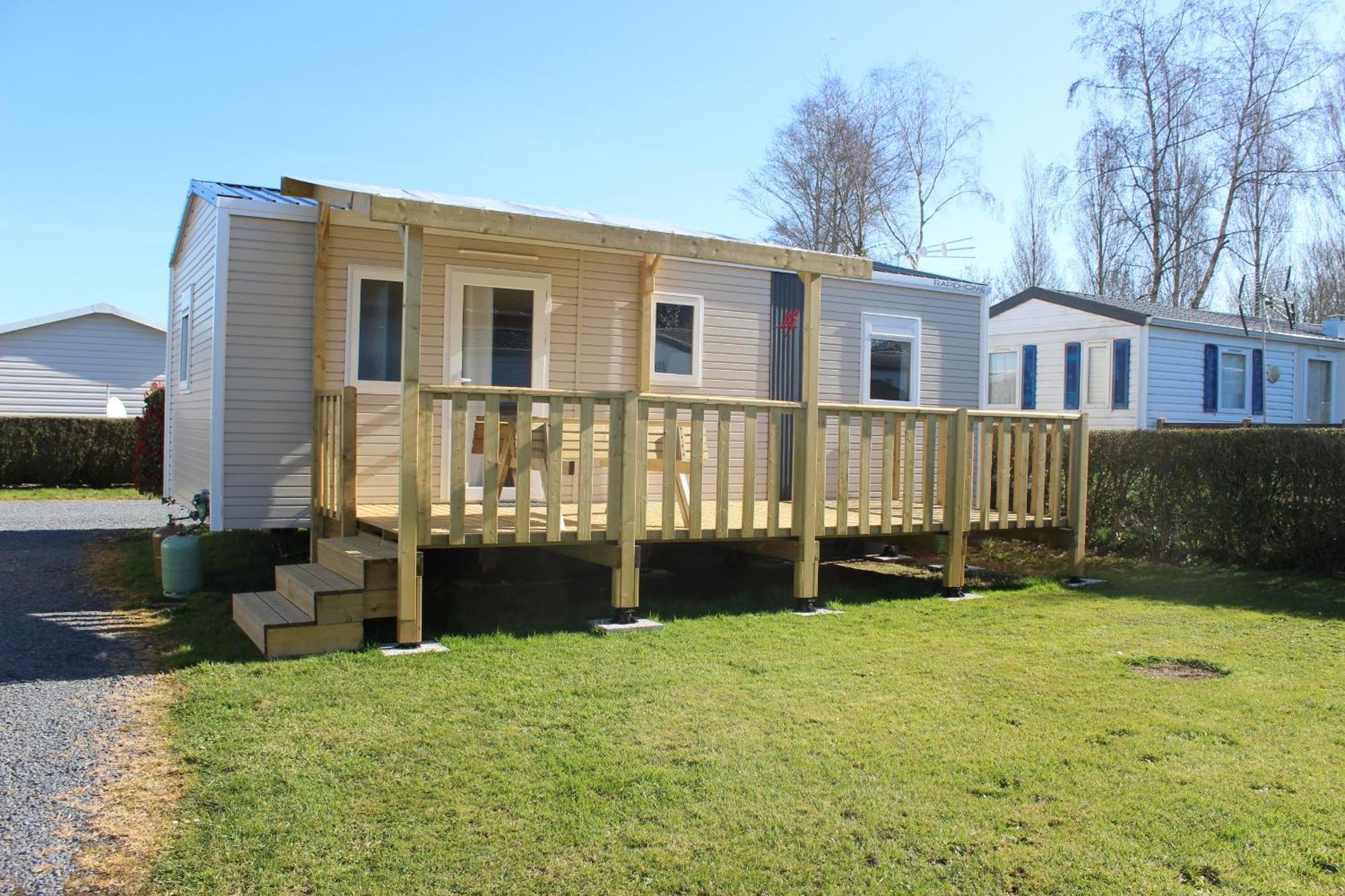 Camping Le Clos De Balleroy Exterior photo