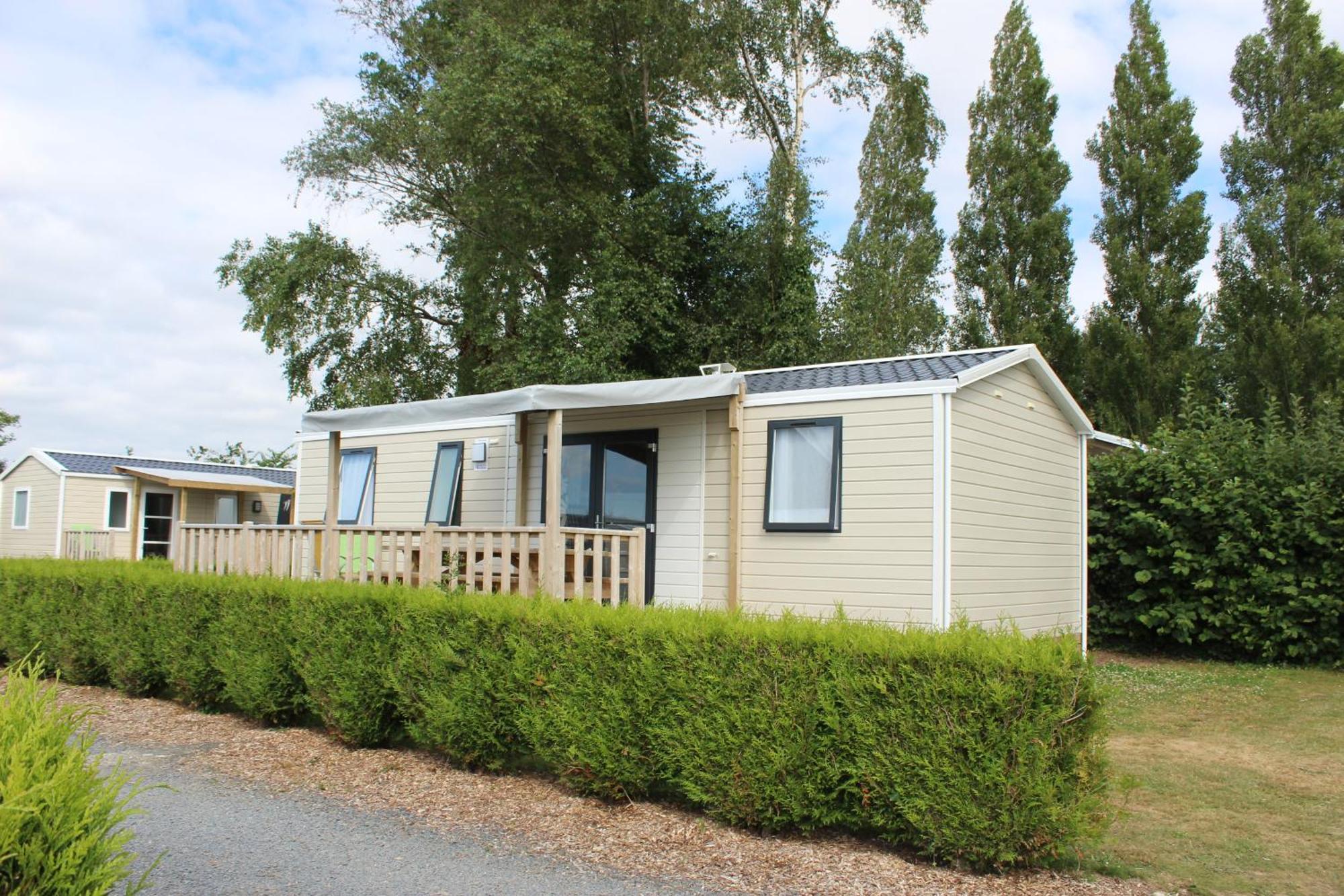 Camping Le Clos De Balleroy Exterior photo