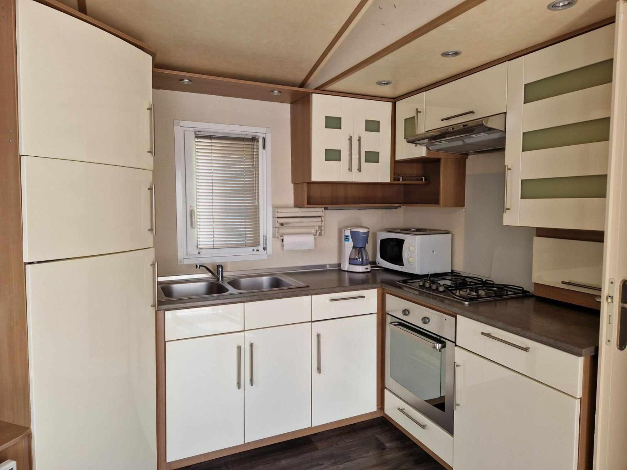 Camping Le Clos De Balleroy Exterior photo