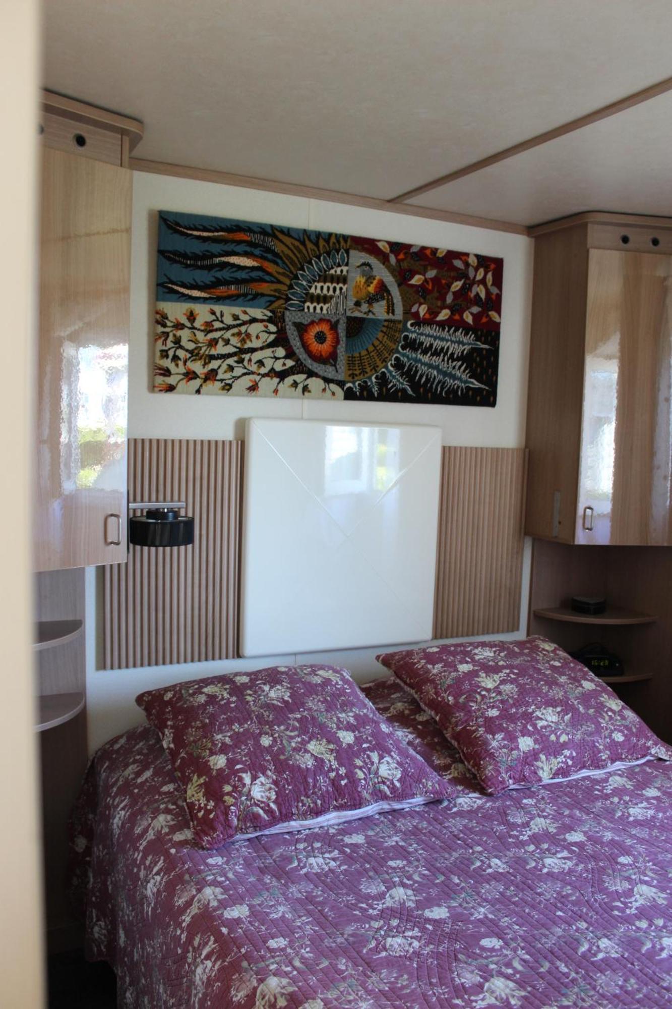 Camping Le Clos De Balleroy Exterior photo