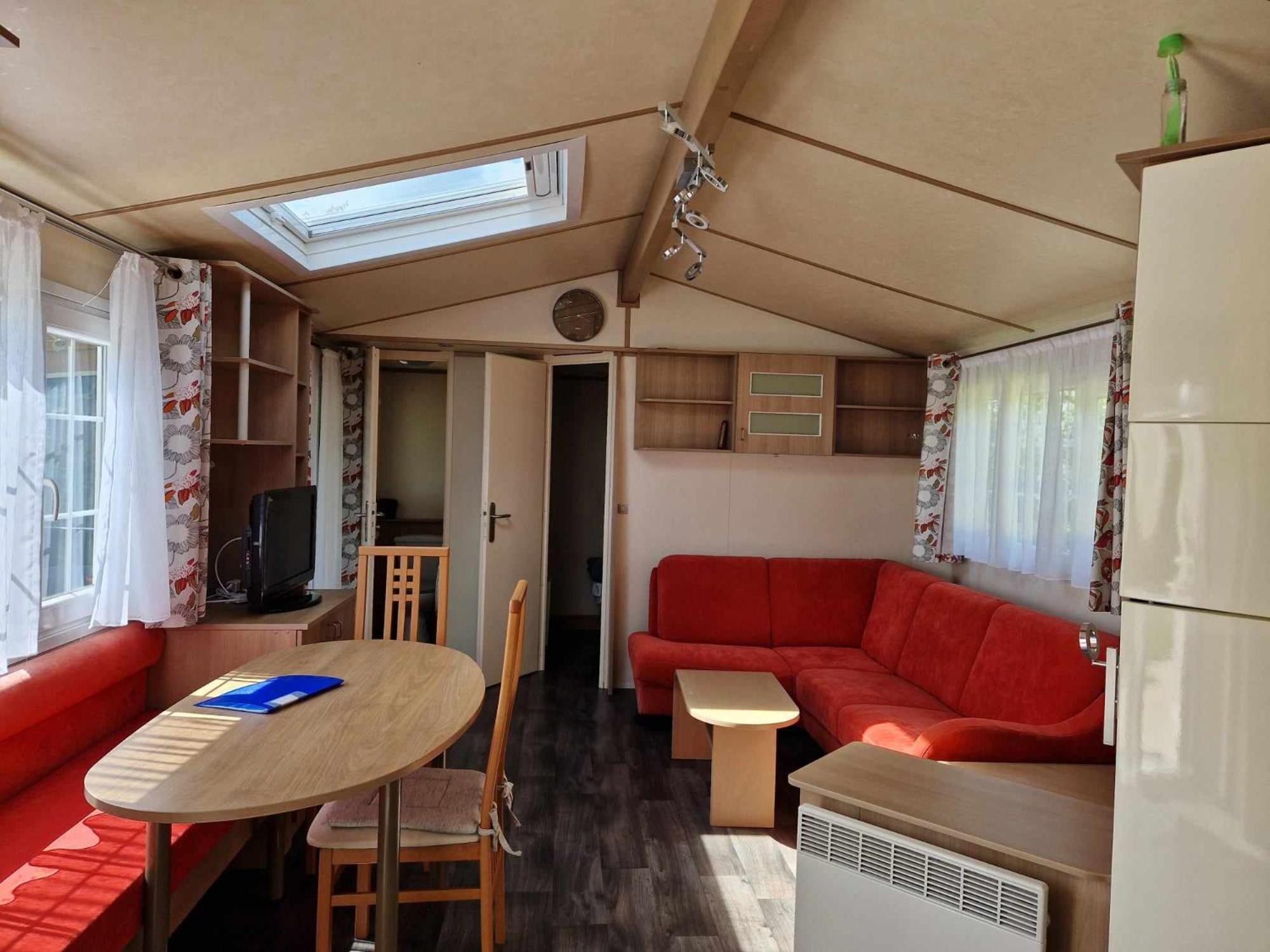 Camping Le Clos De Balleroy Exterior photo